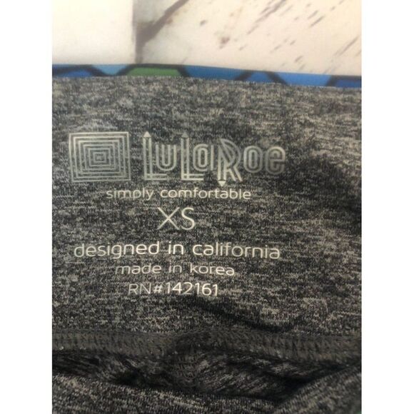 Lularoe size xs jade gray stained glass capri pants leggings - Picture 2 of 6